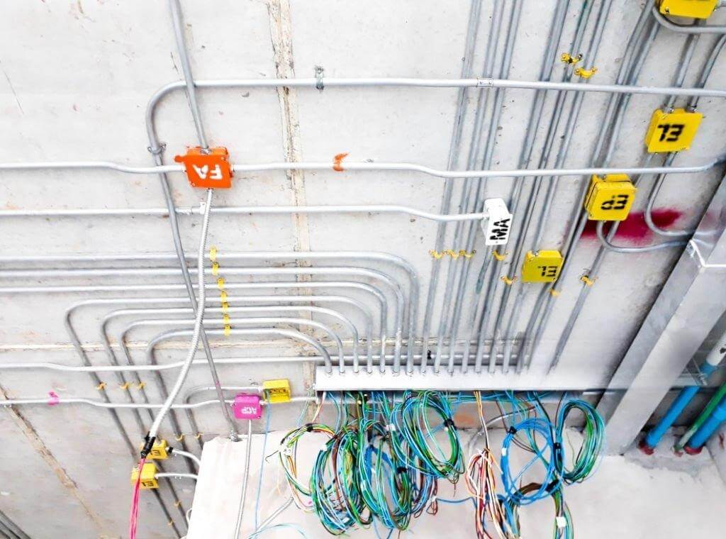 EMT Conduit vs. Rigid Conduit A Comprehensive Comparison-electrical conduit installation