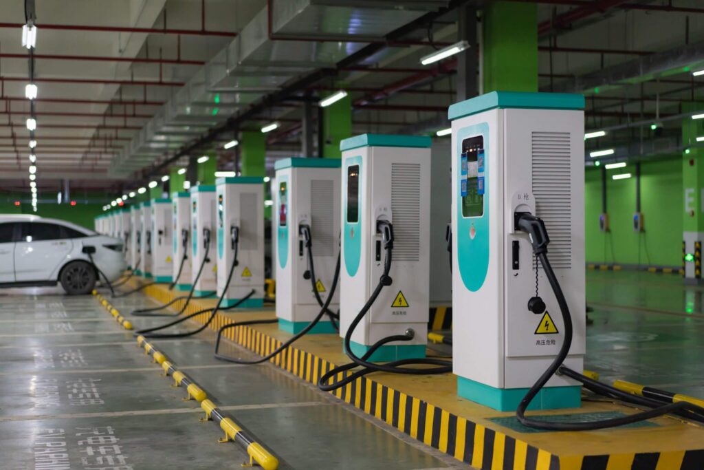 Commercial Charging Stations High-Current and Scalable Infrastructure